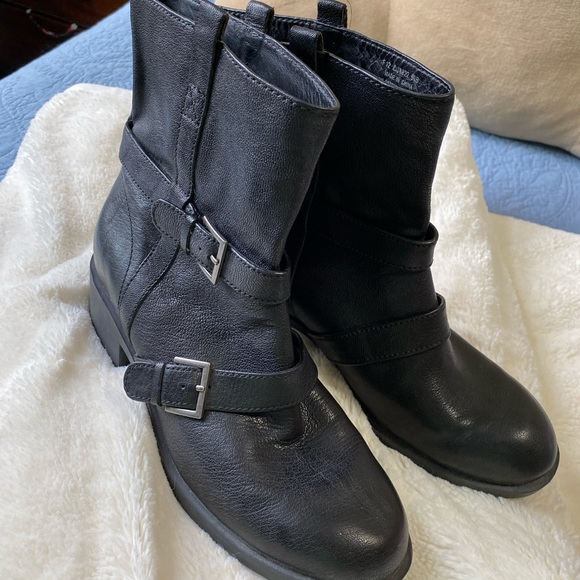 cole haan boots with nike air soles